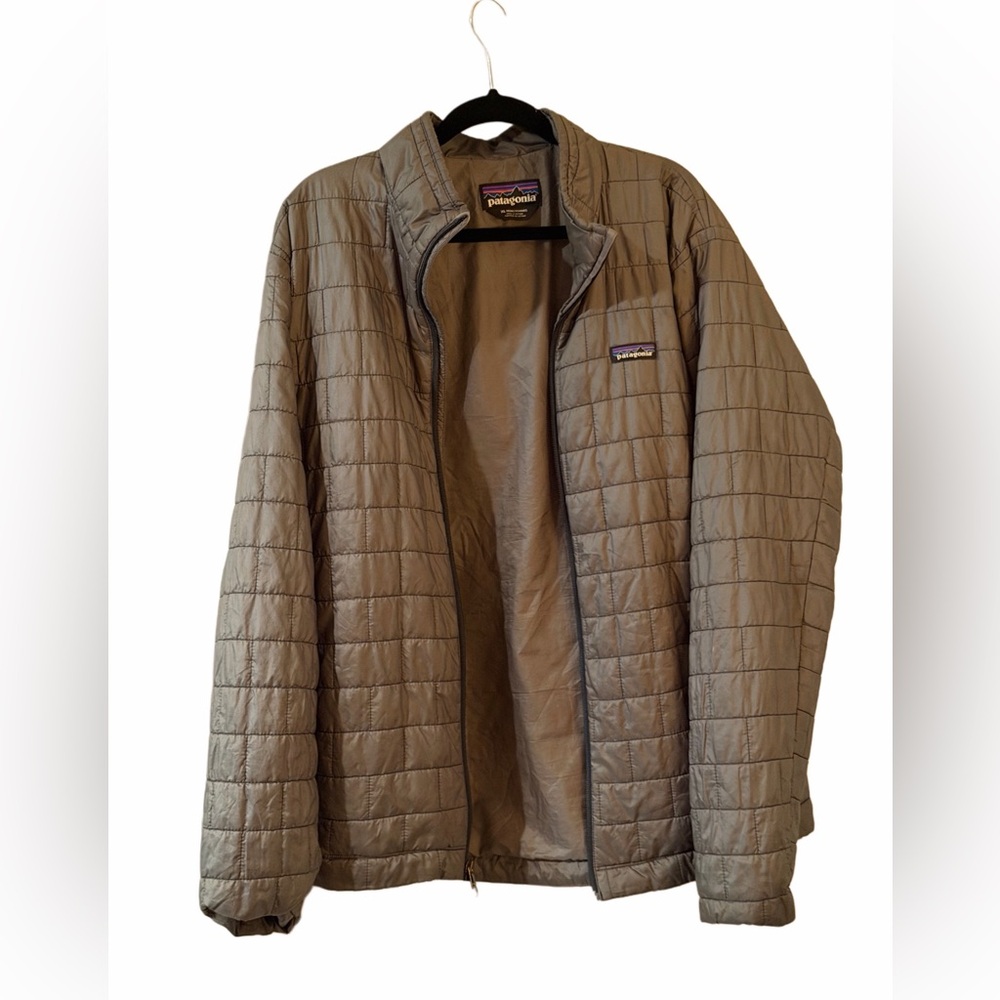 Patagonia Men’s Lightweight Puffer Jacket - Taupe